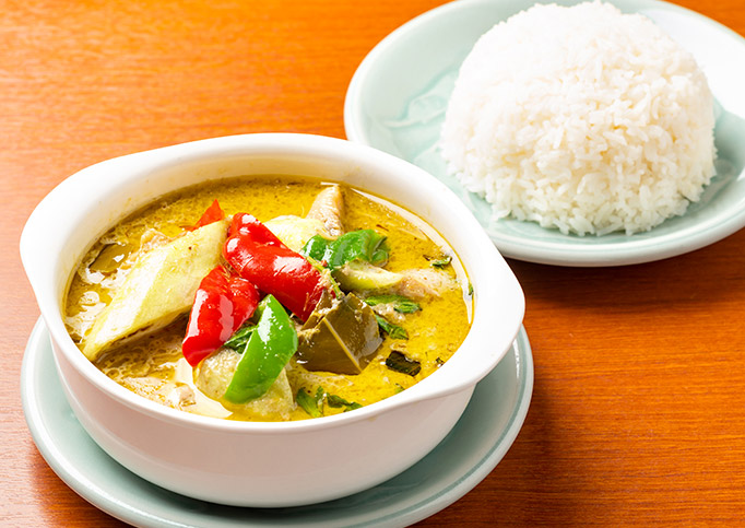 鶏肉のグリーンカレー